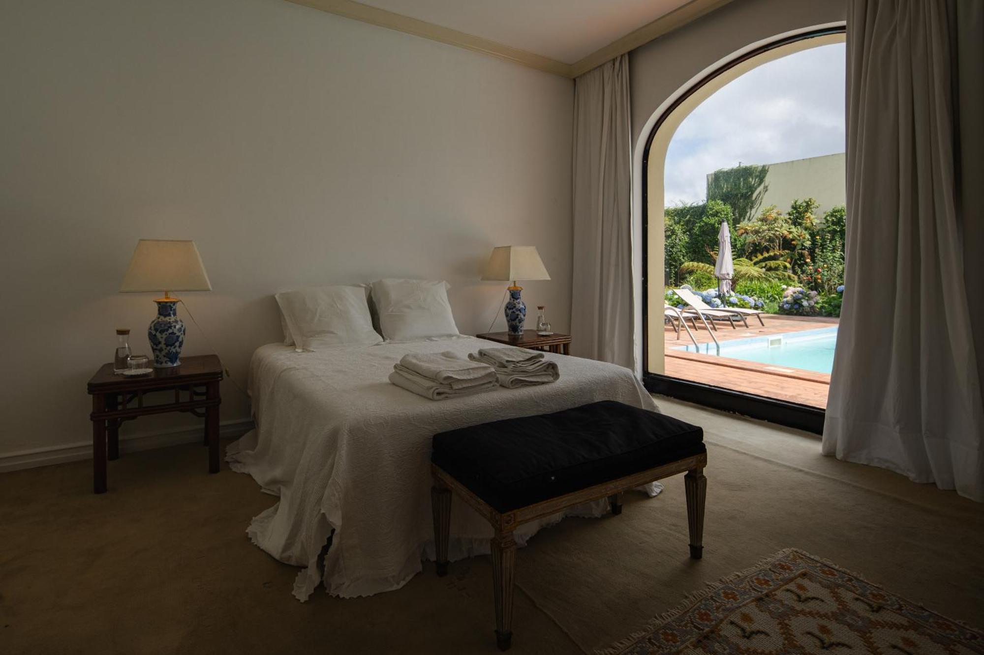 Casa Dos Arcos - Studios & Pool Ponta Delgada Zewnętrze zdjęcie