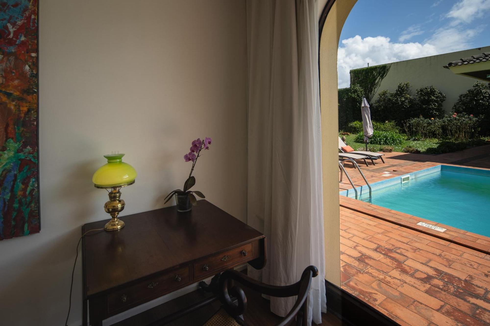 Casa Dos Arcos - Studios & Pool Ponta Delgada Zewnętrze zdjęcie